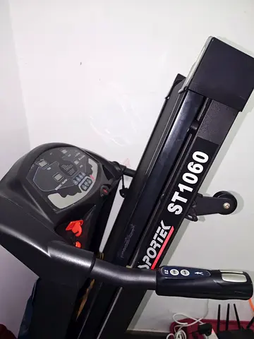 Folding Treadmill Sportec ST1060 in Good Working Condition