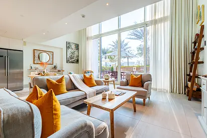 Beachfront Paradise | 1BR loft | Premium Share Save