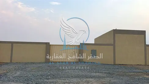 حوطة للإيجار في الصجعة | 10,000 قدم | 85 ألف درهم