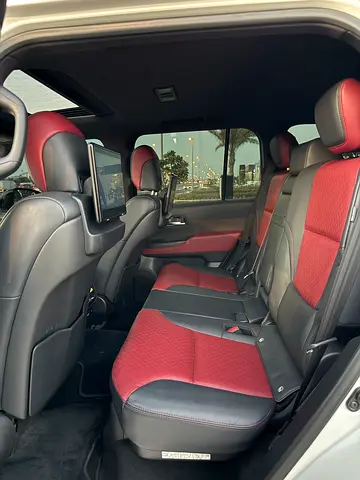 2023 Toyota LAND CRUISER — миниатюра 6