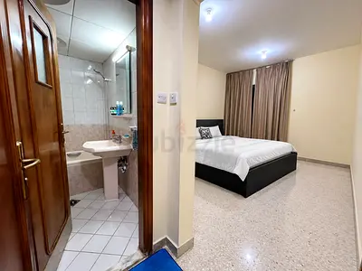 Huge Master bedroom available