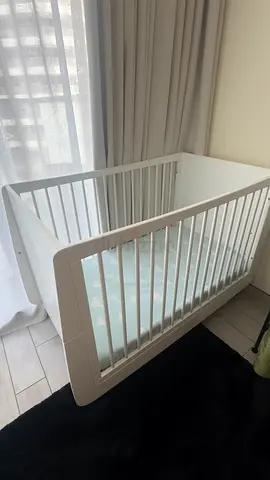 Baby Crib / Cot - Snuzkot