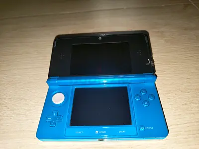 Nintendo 3DS Aqua Blue Modded 128 GB