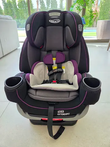 Graco 4Ever Extend2Fit Convertible Car Seat - Excellent Condition