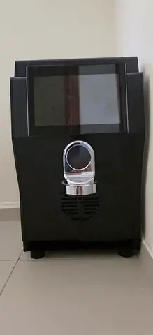 ☕ Commercial Automatic Coffee Machine – AED 9000