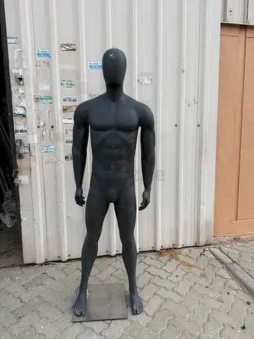 Male mannequin
