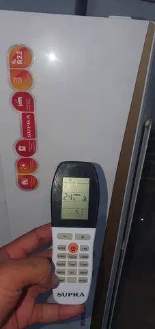 Supra Window/Wall Air Conditioner Unit with Remote - Good Working Condition