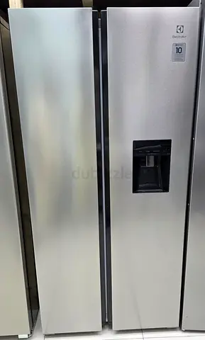 Electrolux Side By Side Fridge Freezer Stock Peace