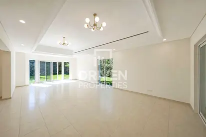 Large Plot | Family Friendly | Private Community