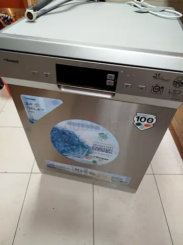 Dish washer
