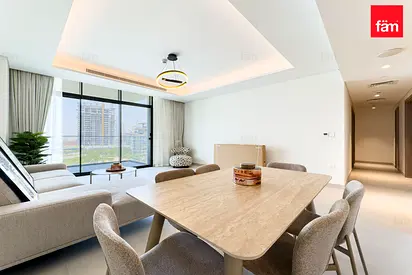 Furnished 2br | Vacant | Park & Pool View