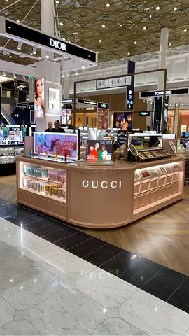 Luxury Mall Makeup & Cosmetics Kiosk + Free 3D Visuals | Glamour