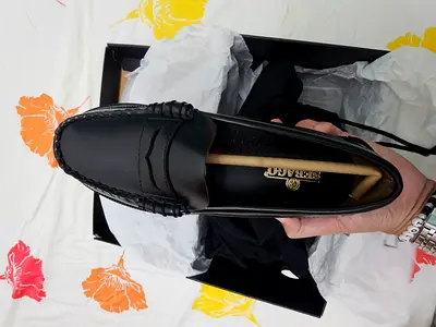 Sebago #classic dan wo.an
Size 22.3 cm, UK R2.5, USA R5, Euro R35.