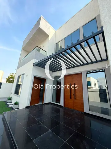 Freehold | 6BR + Majlis | Prime Location