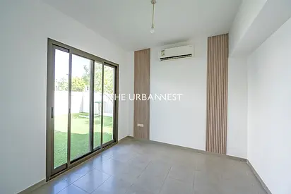 Upgraded | 4 Bed + Maids |Corner| Single Row