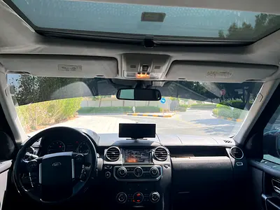 2014 LAND Rover LR4 photo 10