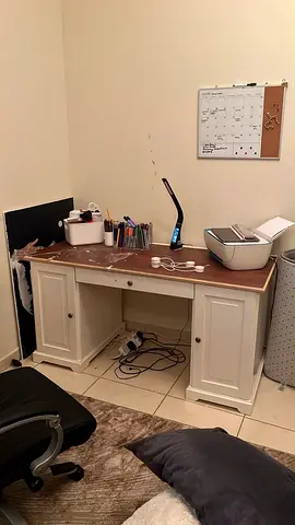 Free Desk