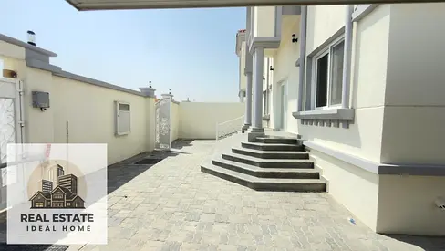 BIG OFFER ** 5 BHK VILLA WITH WITH CENTRAL AC ALL MASTER BEDROOMS WITH WARDROBES WITH SPECIOUS ROOMS LIKE NEW VILLA