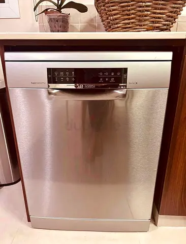 Bosch serie 6 latest model 3 rack dishwasher