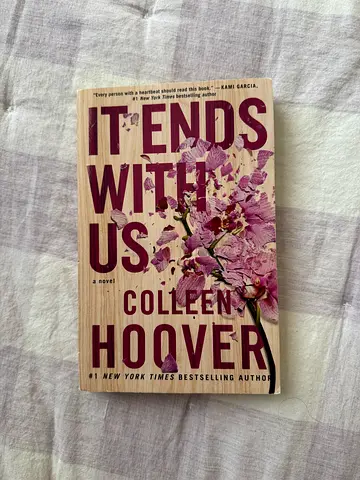 It Ends With Us by Colleen Hoover