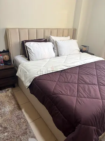 Bedroom very good condition with mattress