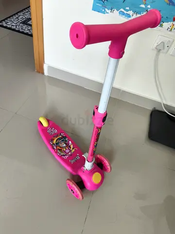 Pink 3-Wheel Kids Scooter - Adjustable Handle, Good Condition