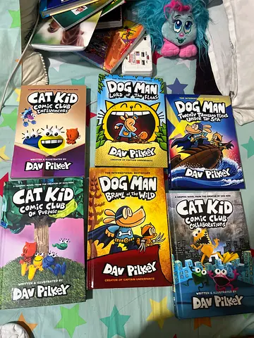 Collection of Dav Pilkey: Dog Man & Cat Kid Graphic Novels - Good Condition