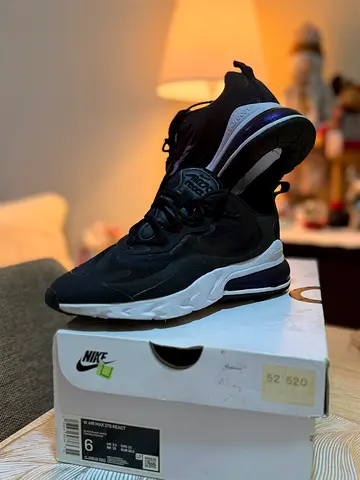Nike Air Max 270 React