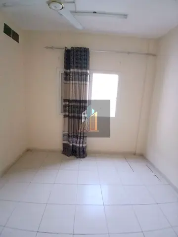 NEAR ROLLA PARK ,EASY AFFORDABLE BUDGET, NEAT AND CLEAN FAMILY BUILDING APPARTMENT