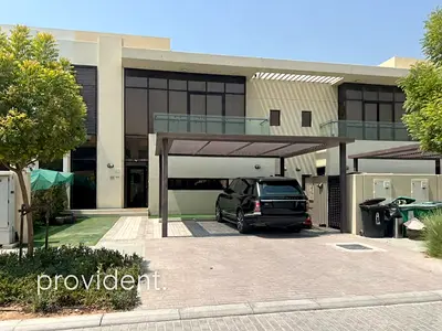 Elegant 3BR + Maid | Spacious Townhouse | Vacant