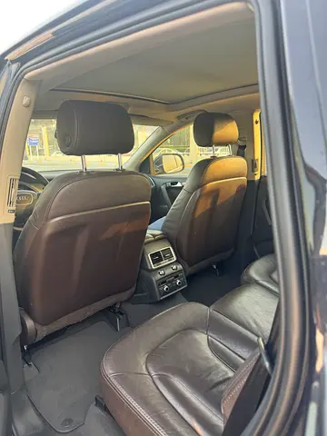 2015 AUDI Q7 照片 2