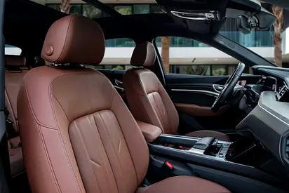 2024 AUDI Q8 E-TRON — миниатюра 11