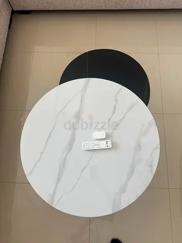Set of 2 Nesting Round Coffee Tables - White Marble Effect & Black. Big is 80x80 and small is 60x60
