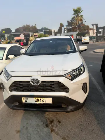 Toyota RAV4 EX 2024 GCC Specs / Lady Drive