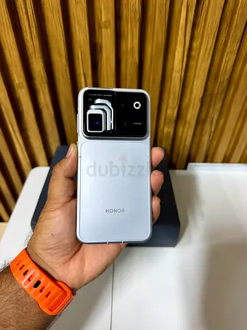 Honor Robot Phone. 12/512