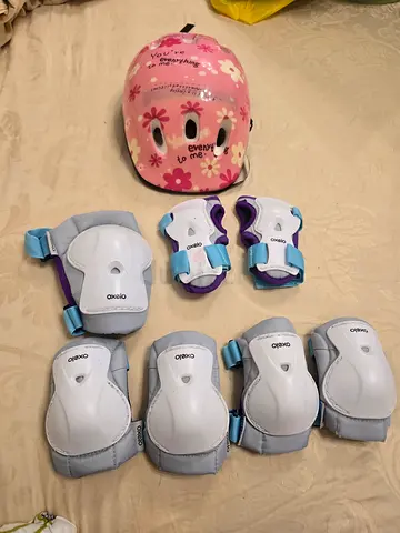 Cycling/Skating kit for Girls