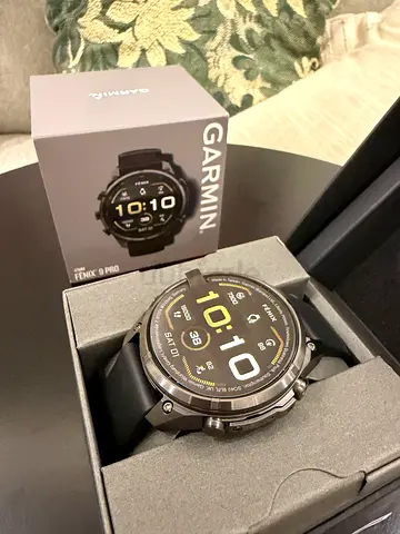 Garmin Fenix 9 Pro 47mm AMOLED Sapphire Titanium – Carbon Gray