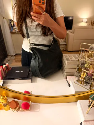 Kate Spade Black leather shoulder bag with gold chain detail