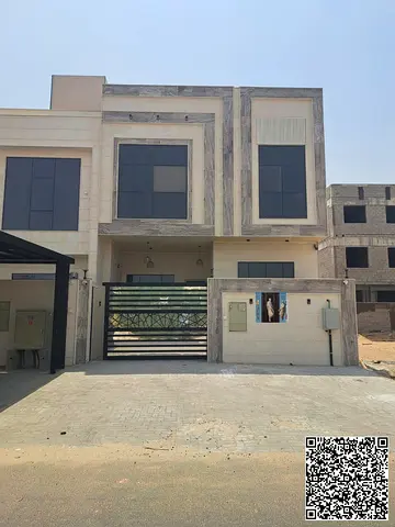 Located in Al Helio 2, with easy access to main roads and essential services. A suitable choice for families looking for a spacious villa in a conveni