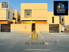 Modern villa with excellent design and super-deluxe finishing; the price includes registration and o