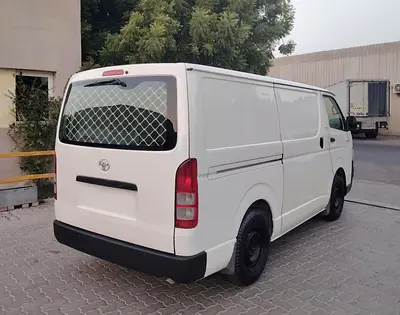 2007 Toyota HIACE — фото 4