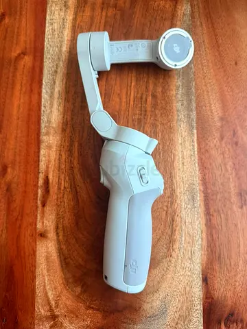 📱 DJI Osmo Mobile SE Smartphone Gimbal Stabilizer