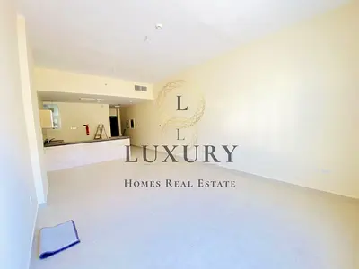 Huge | Bright | High Quality | Main location