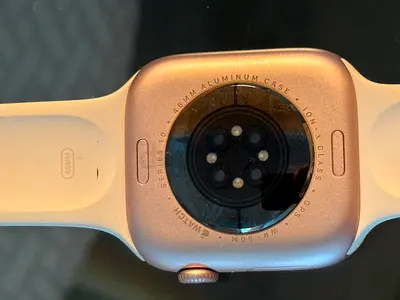 Apple Watch (Aluminum) 44mm - Lightly Used, Good Condition
