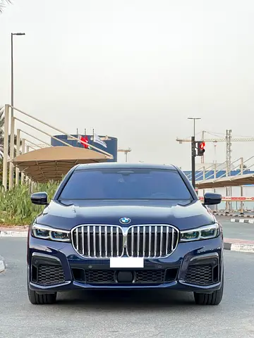 2021 BMW 7-Series 750Li GCC Specs in Pristine Condition