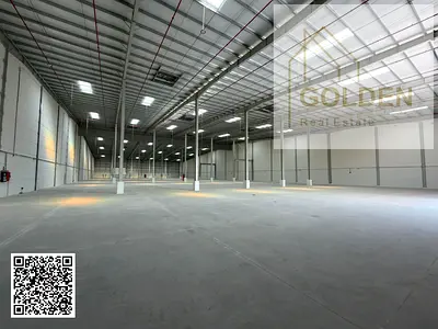 55,000 SQFT | 13M HEIGHT | LARGE OPEN INTERNAL SPACE |40ft TRUCK DOCKING AREA |NEAR MBZ ROAD.