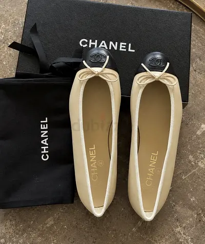 Chanel ballet flats size 40