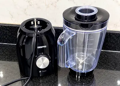 Geepas Electric Blender with 1.5L Jar - Good Working Condition