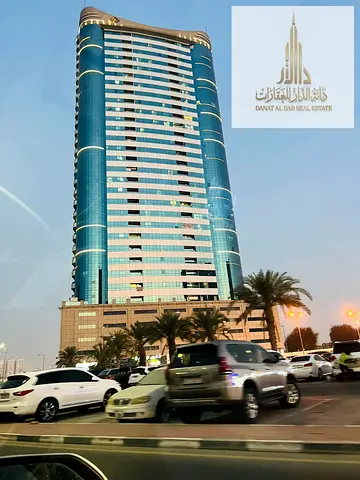 فرصة مميزة لامتلاك شقة واسعة وجاهزة للسكن في برج كونكر