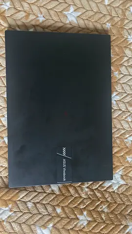 Asus vivobook 16